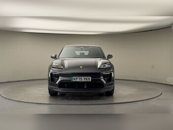Used Porsche Macan 2025 for sale - 77494465: Photo
