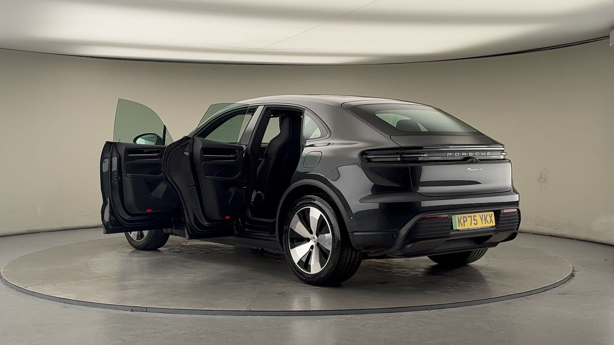 Used Porsche Macan 2025 for sale - 77494465: Photo 43