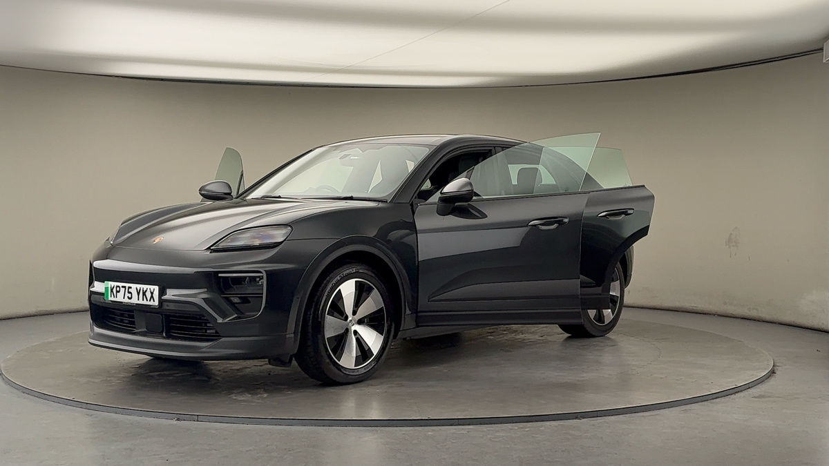 Used Porsche Macan 2025 for sale - 77494465: Photo 49