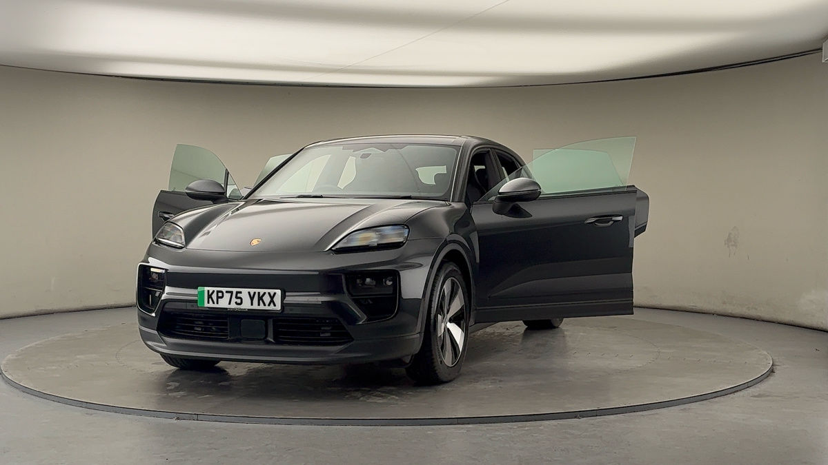 Used Porsche Macan 2025 for sale - 77494465: Photo 50