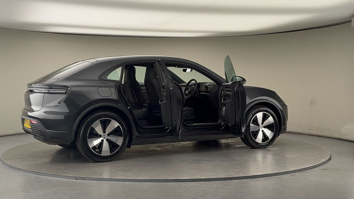 Used Porsche Macan 2025 for sale - 77494465: Photo 57