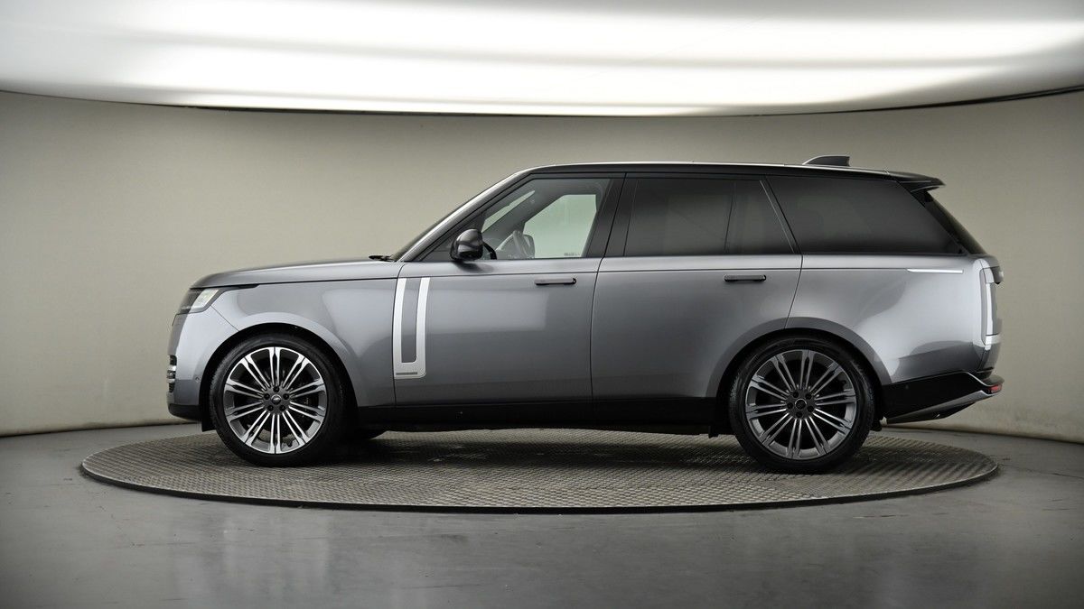 Used Land Rover Range Rover 2023 for sale - 77749389: Photo 2