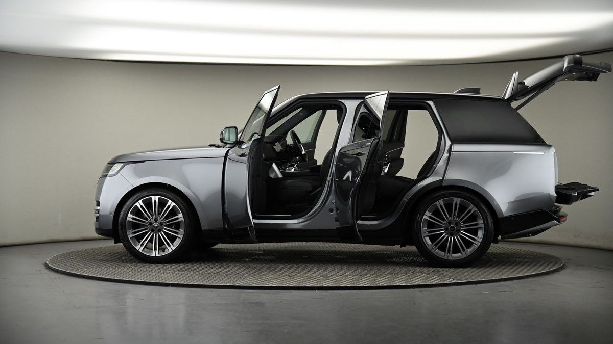 Used Land Rover Range Rover 2023 for sale - 77749389: Photo 3
