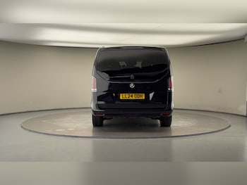 Used Mercedes-Benz V-Class 2024 for sale - 78257587: Photo