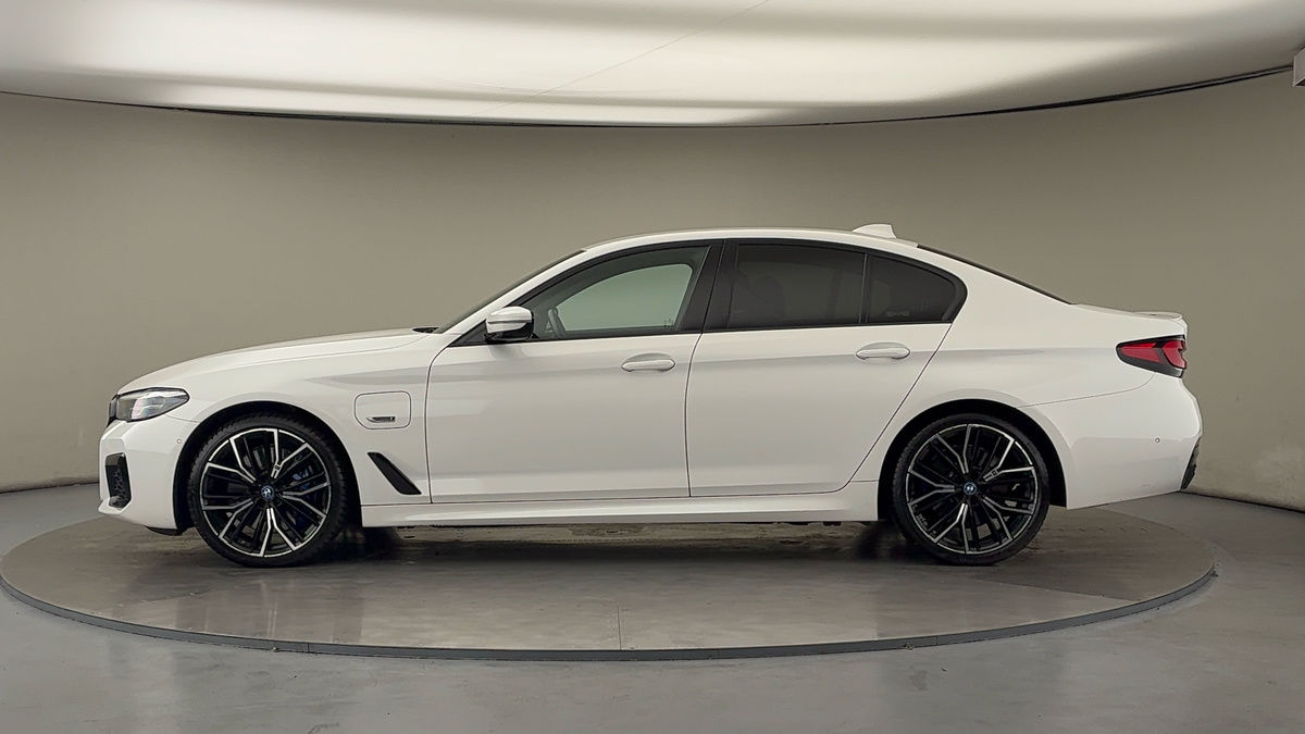 Used BMW 5 Series 2022 for sale - 76119513: Photo 15