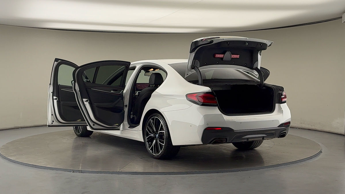 Used BMW 5 Series 2022 for sale - 76119513: Photo 23