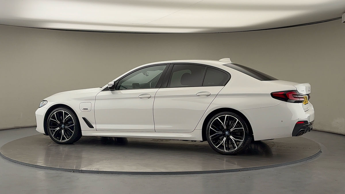 Used BMW 5 Series 2022 for sale - 76119513: Photo 26