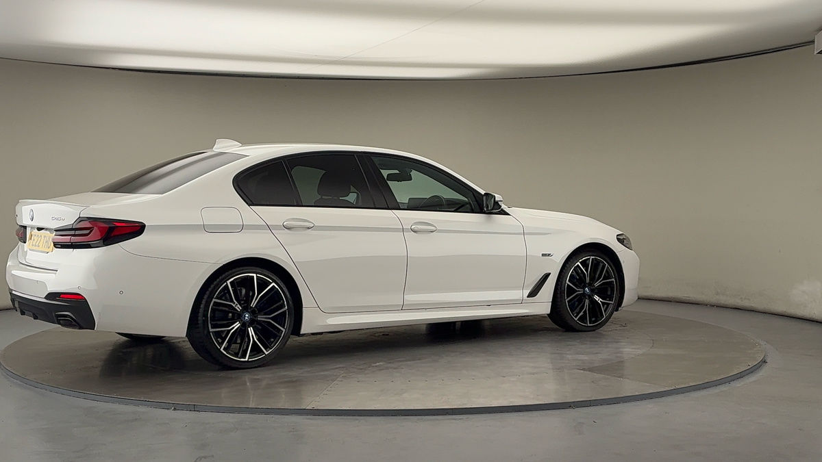 Used BMW 5 Series 2022 for sale - 76119513: Photo 38