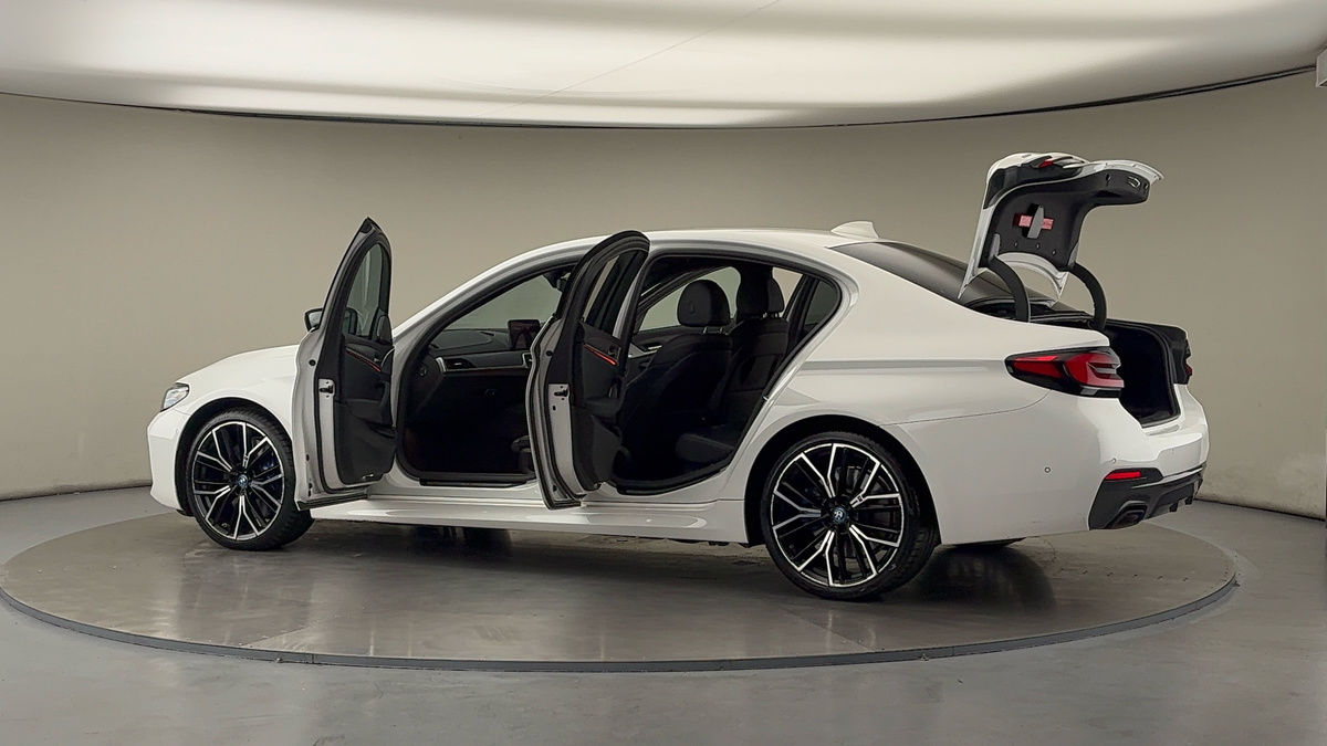 Used BMW 5 Series 2022 for sale - 76119513: Photo 45