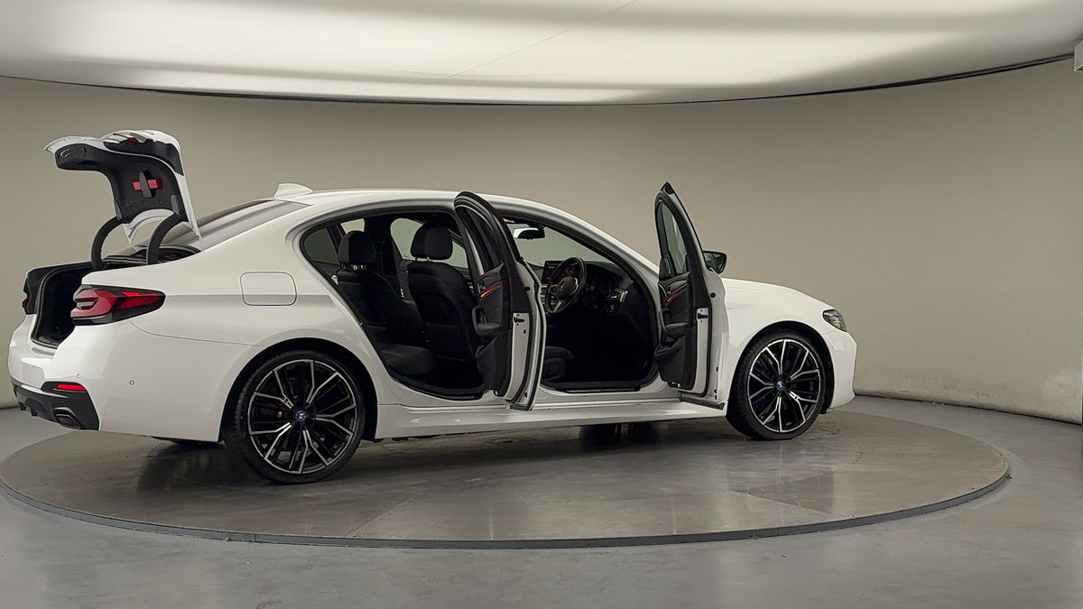 Used BMW 5 Series 2022 for sale - 76119513: Photo 57