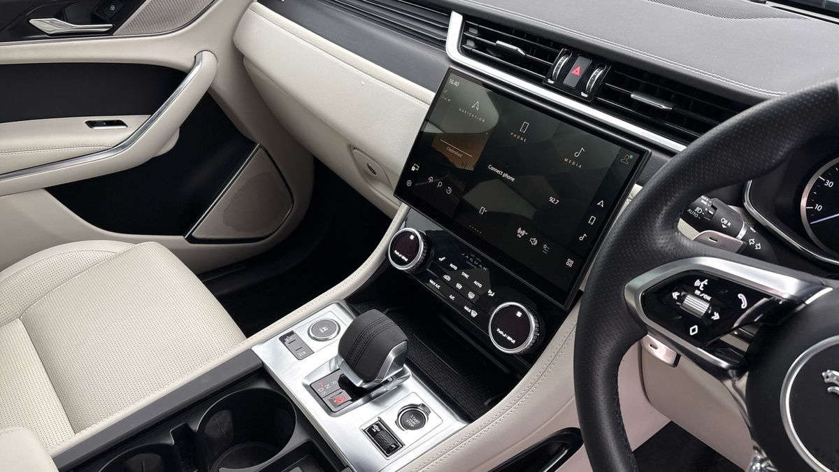 Used Jaguar F-Pace 2023 for sale - 77906153: Photo 18