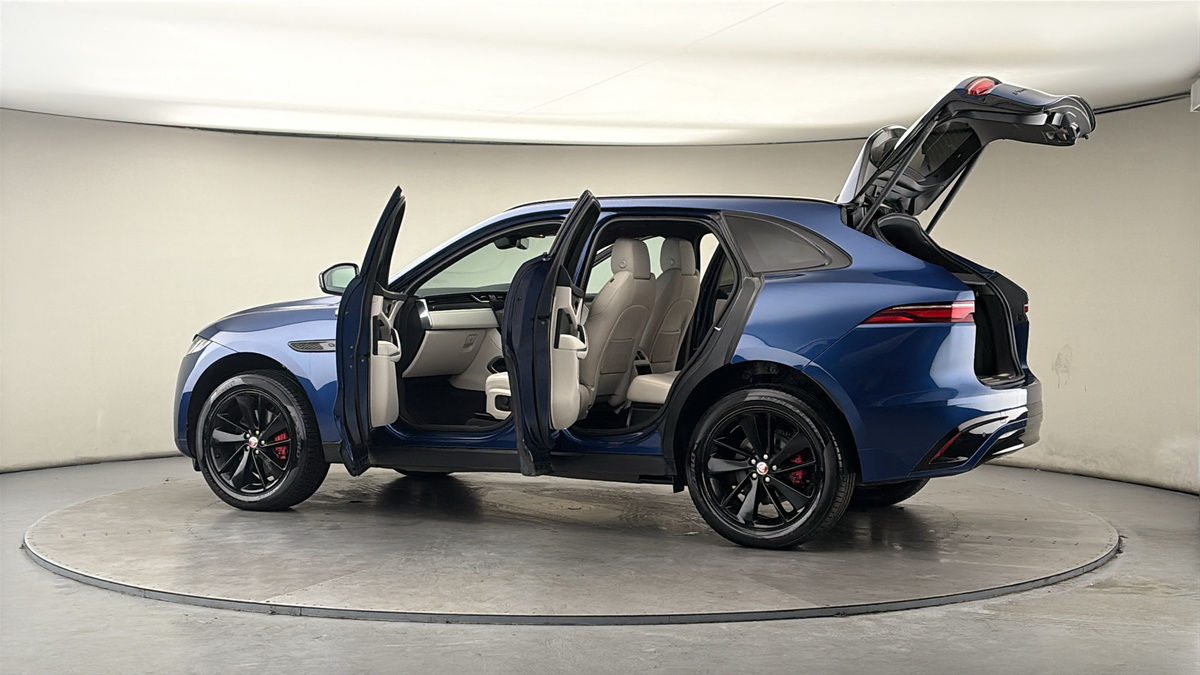 Used Jaguar F-Pace 2023 for sale - 77906153: Photo 45
