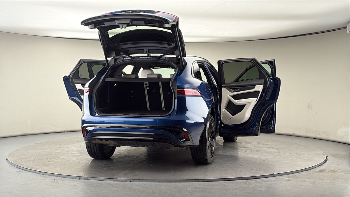 Used Jaguar F-Pace 2023 for sale - 77906153: Photo 59