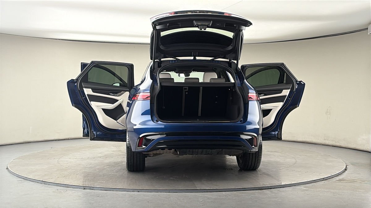 Used Jaguar F-Pace 2023 for sale - 77906153: Photo 60