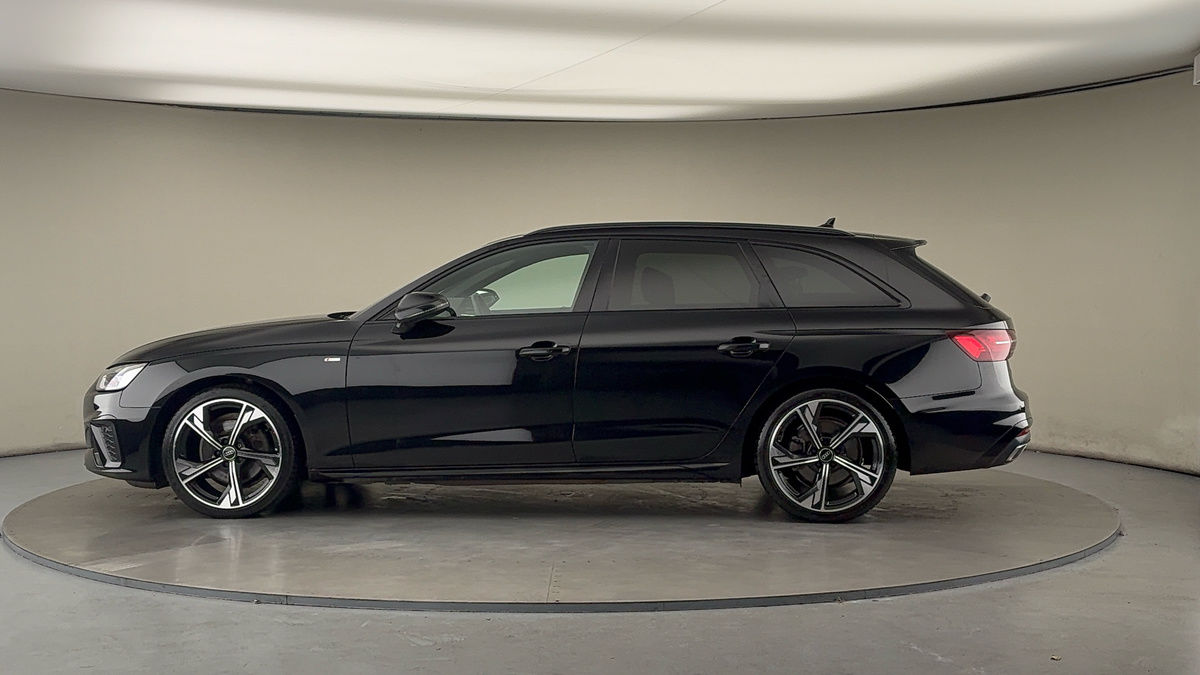 Used Audi A4 Avant 2022 for sale - 76396743: Photo 27