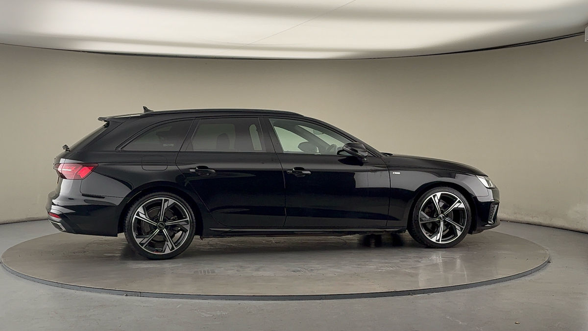 Used Audi A4 Avant 2022 for sale - 76396743: Photo 37