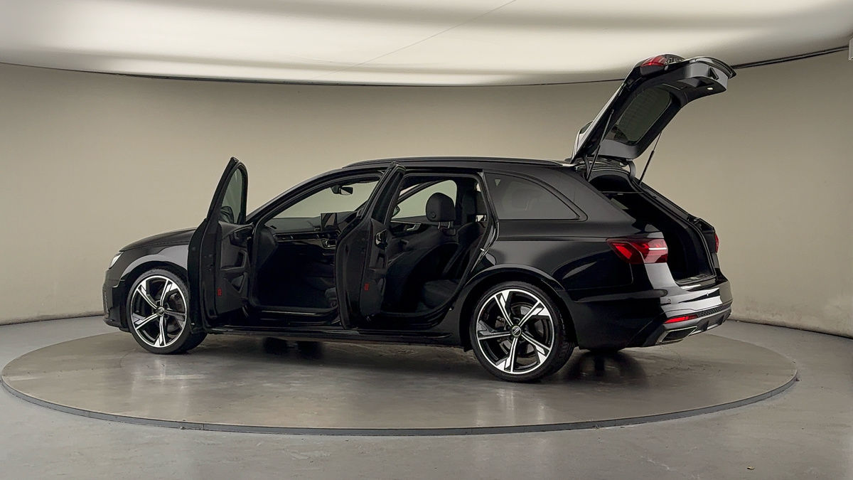 Used Audi A4 Avant 2022 for sale - 76396743: Photo 45