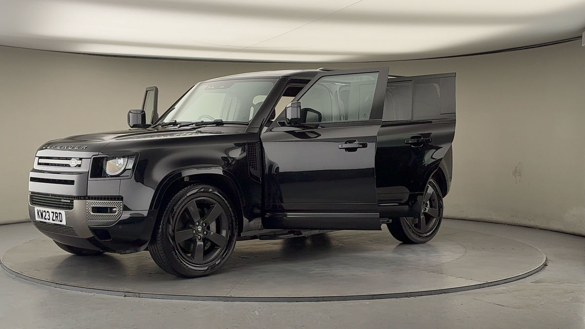 Used Land Rover Defender 110 2023 for sale - 77342459: Photo 22