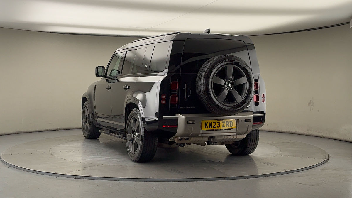 Used Land Rover Defender 110 2023 for sale - 77342459: Photo 44