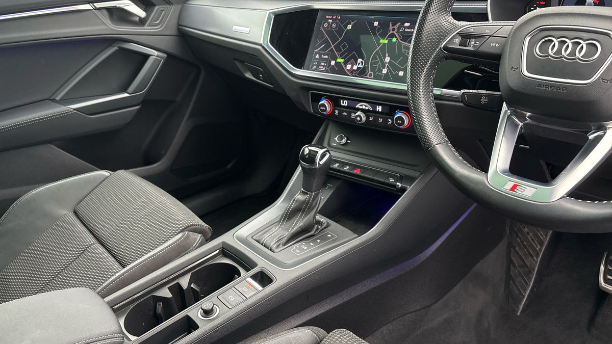 Used Audi Q3 2020 for sale - 76334545: Photo 36