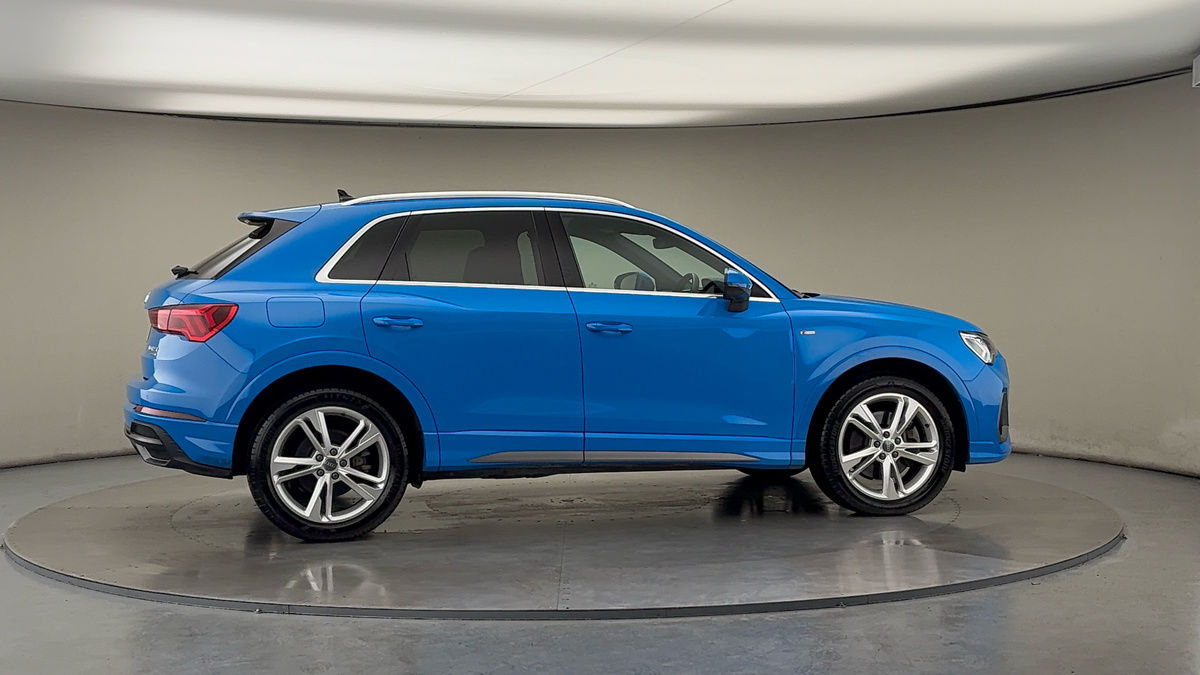 Used Audi Q3 2020 for sale - 76334545: Photo 55