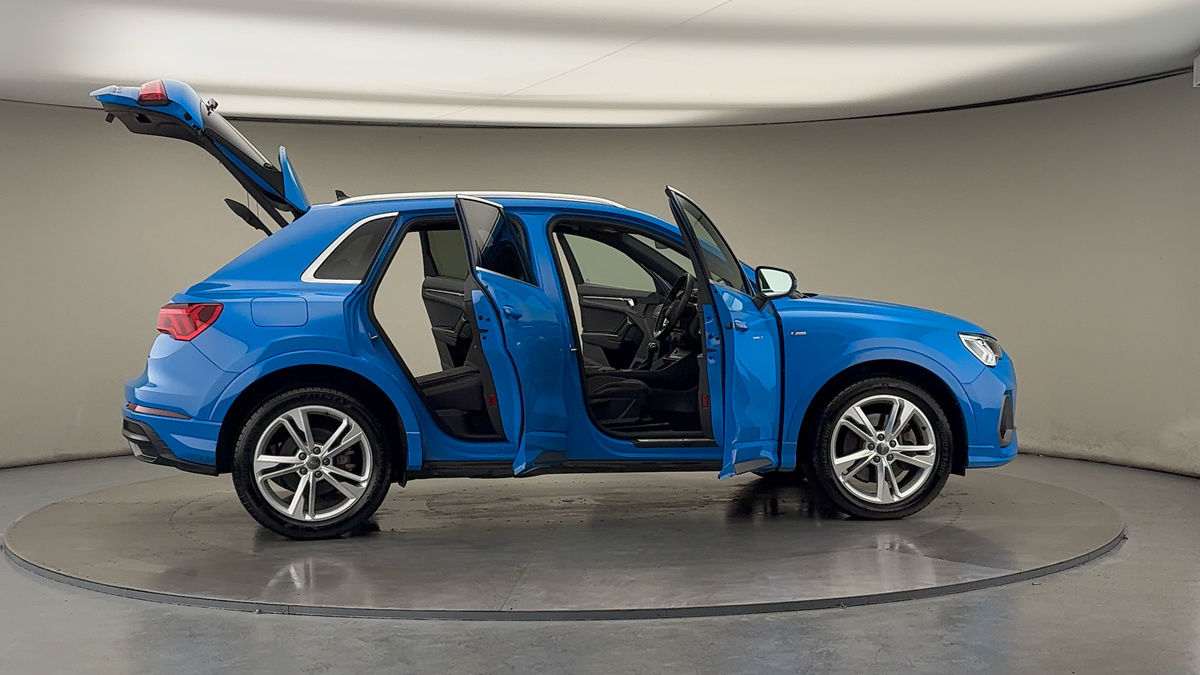 Used Audi Q3 2020 for sale - 76334545: Photo 74