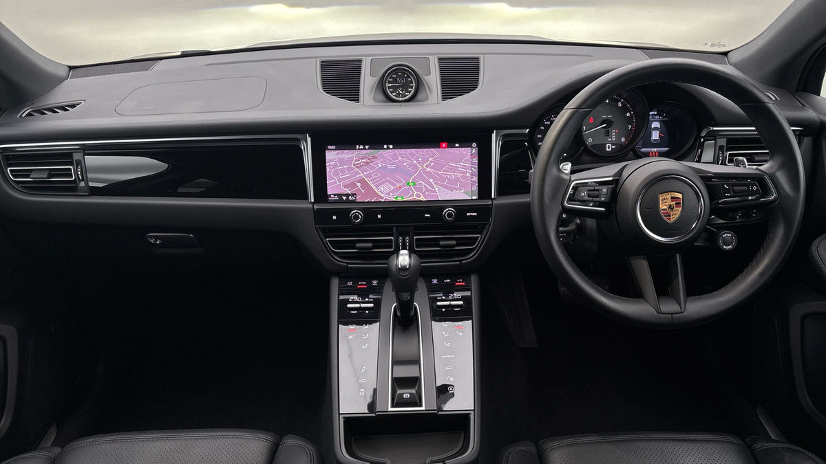 Used Porsche Macan 2022 for sale - 76387098: Photo 12