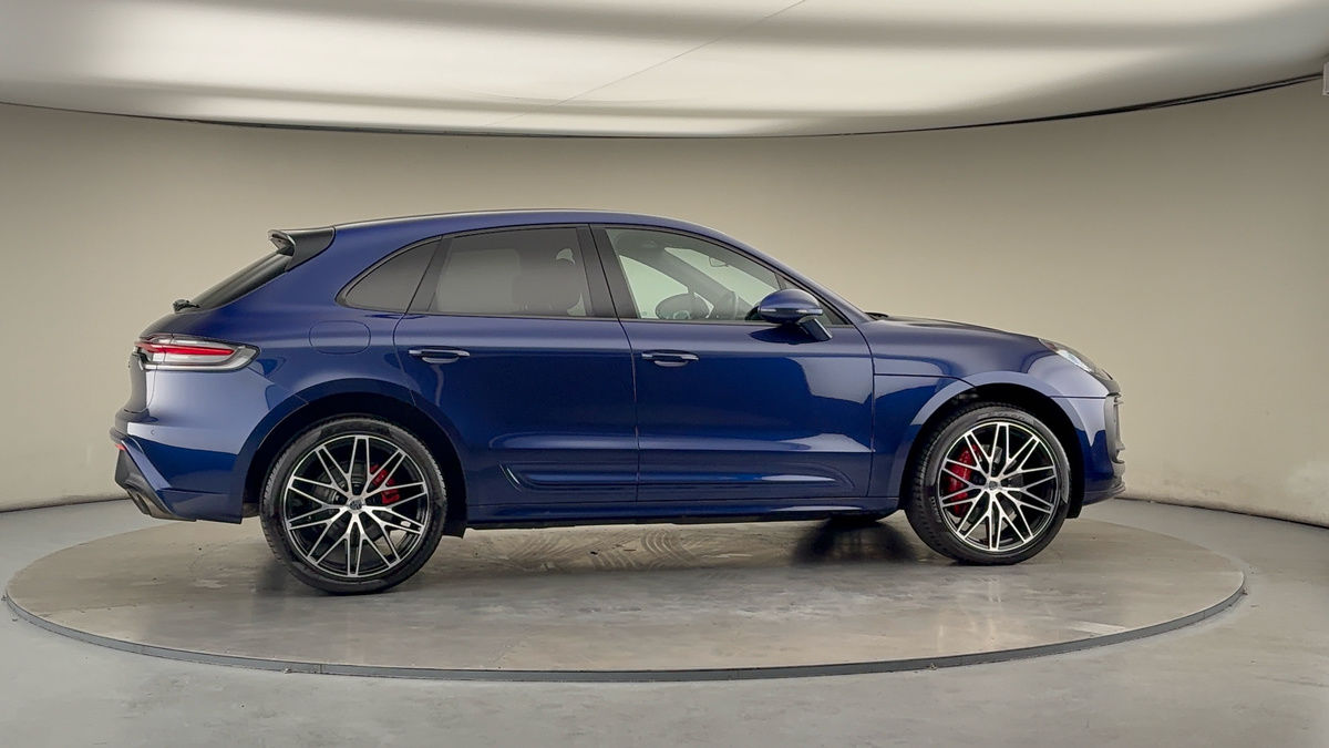 Used Porsche Macan 2022 for sale - 76387098: Photo 41
