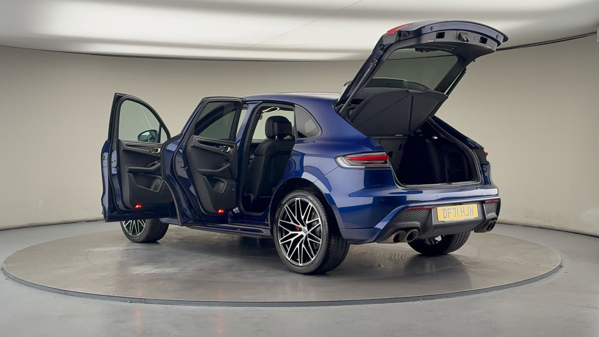 Used Porsche Macan 2022 for sale - 76387098: Photo 47