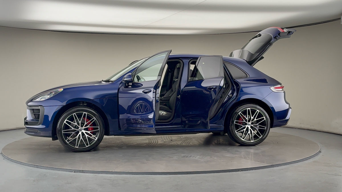 Used Porsche Macan 2022 for sale - 76387098: Photo 51