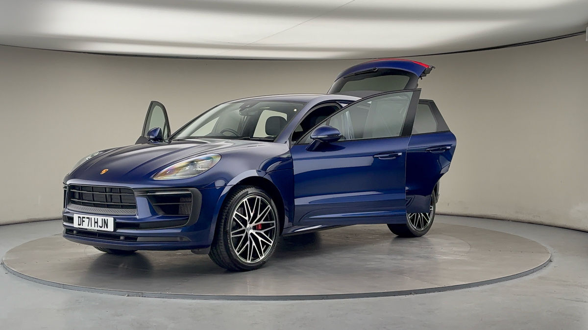 Used Porsche Macan 2022 for sale - 76387098: Photo 53