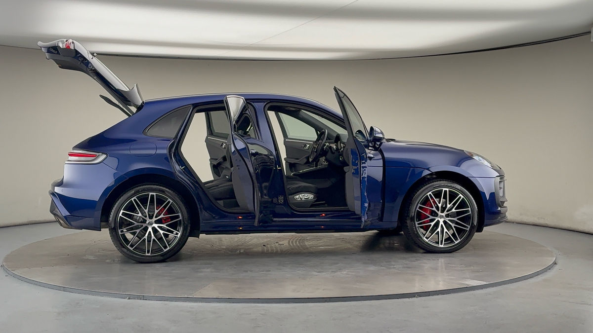 Used Porsche Macan 2022 for sale - 76387098: Photo 60