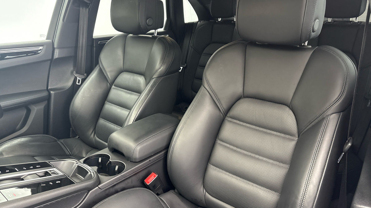 Used Porsche Macan 2022 for sale - 76387098: Photo 7
