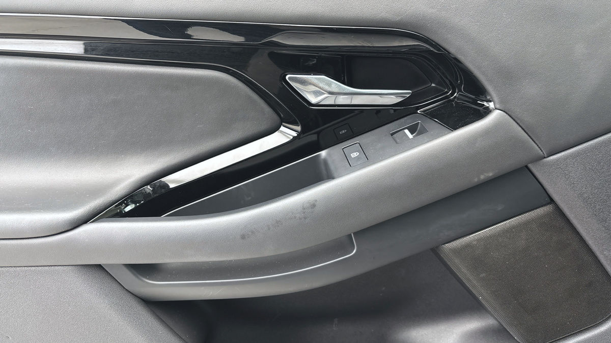 Used Land Rover Range Rover Evoque 2023 for sale - 76304621: Photo 19