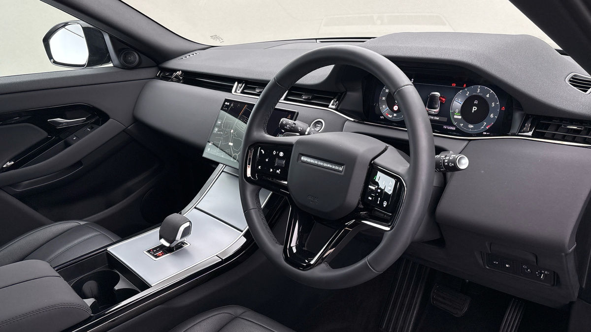 Used Land Rover Range Rover Evoque 2024 for sale - 76924154: Photo 5