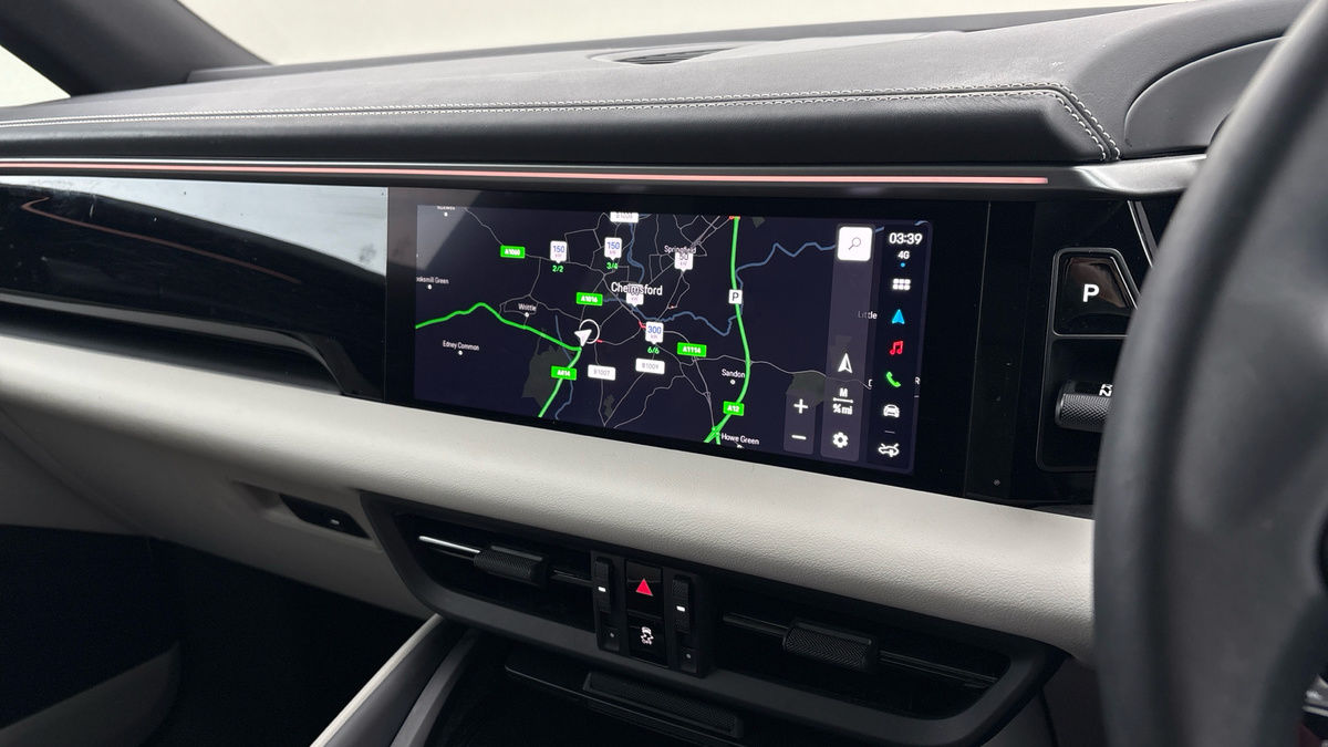 Used Porsche Macan 2025 for sale - 77065498: Photo 17