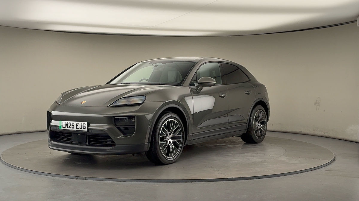 Used Porsche Macan 2025 for sale - 77065498: Photo 30