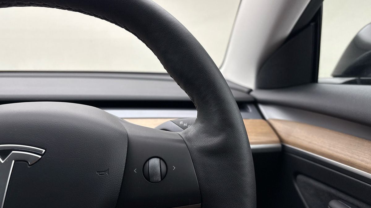 Used Tesla Model 3 2021 for sale - 76323910: Photo 14