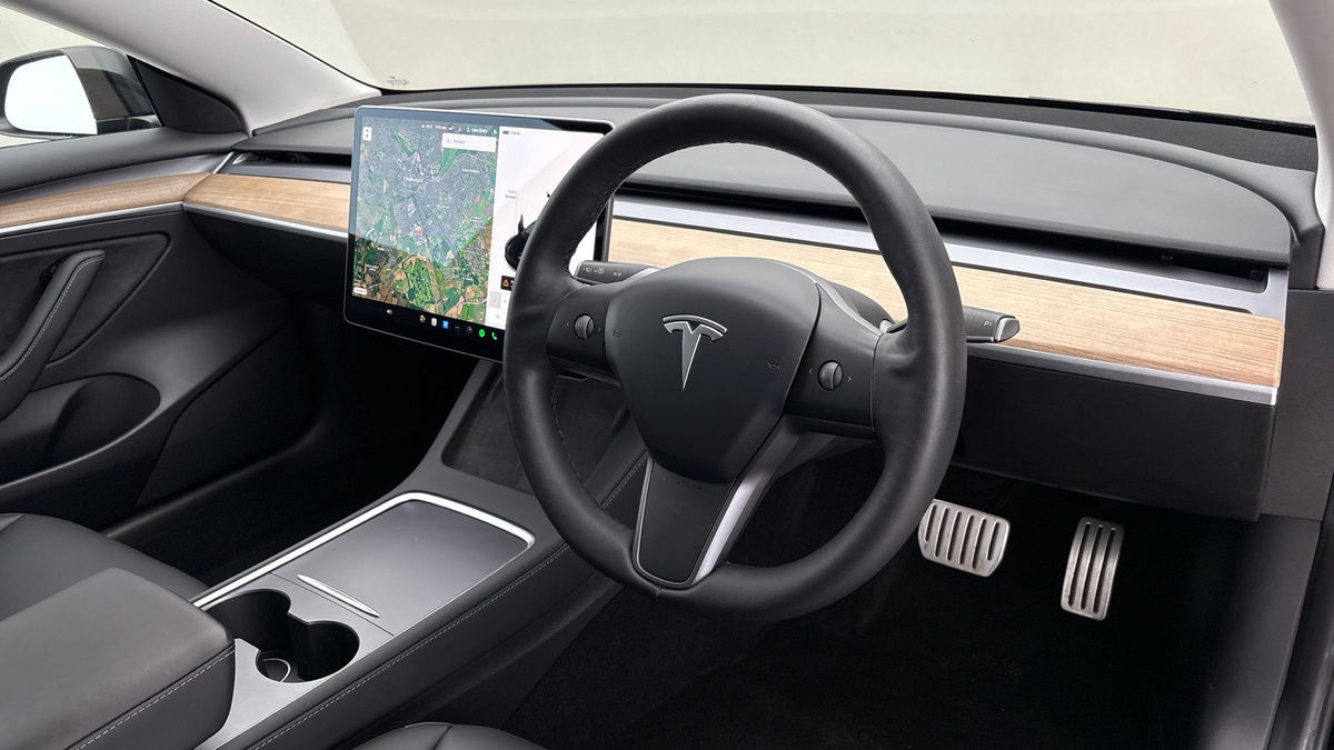 Used Tesla Model 3 2021 for sale - 76323910: Photo 5