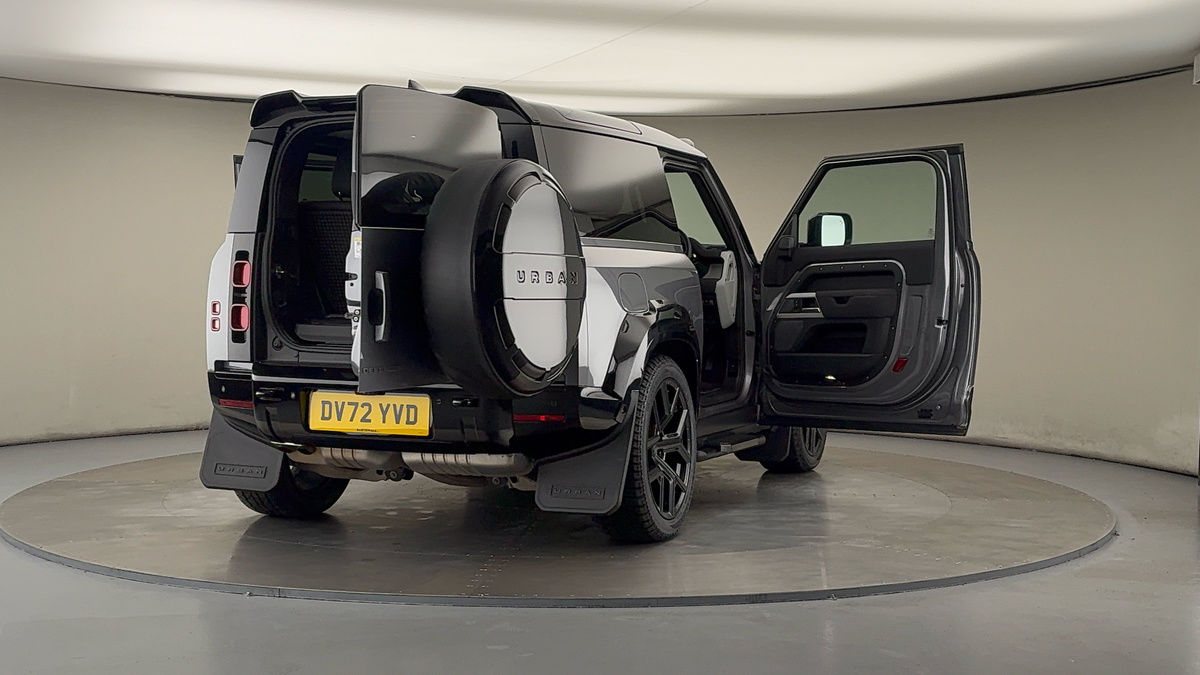 Used Land Rover Defender 90 2022 for sale - 75307940: Photo 62