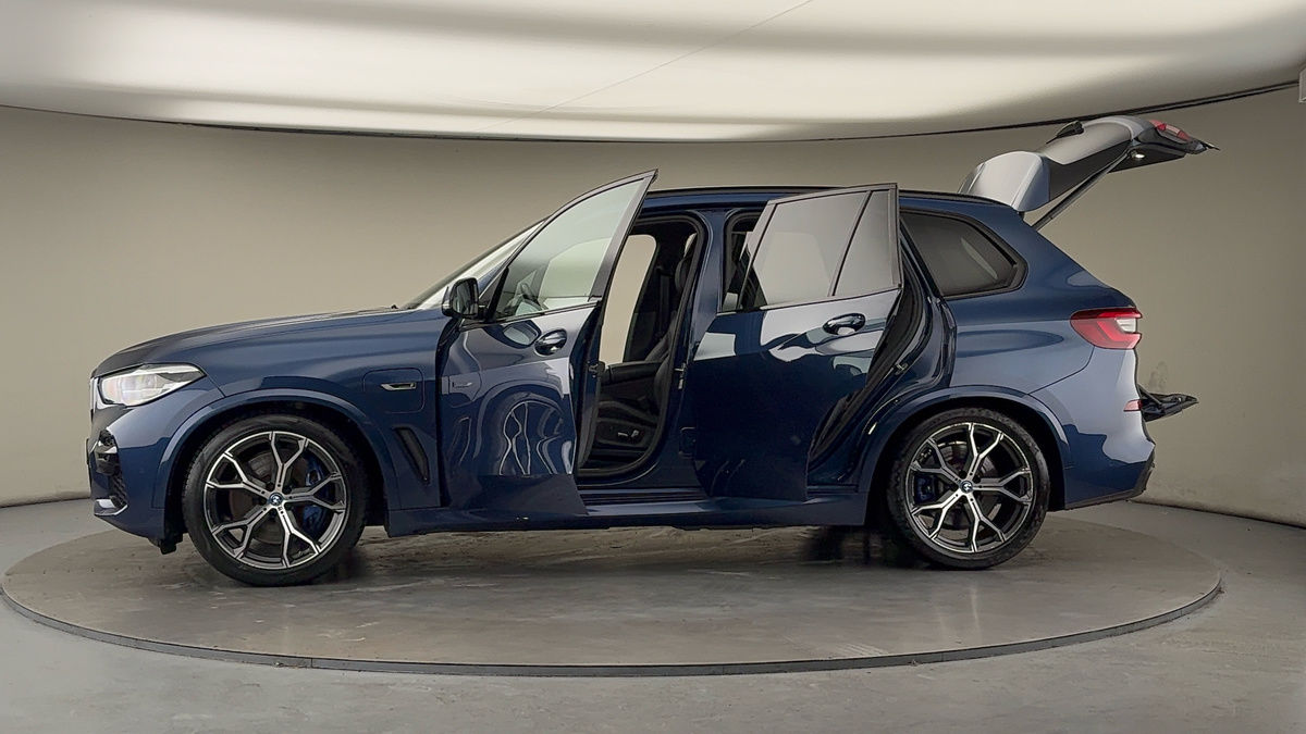 Used BMW X5 2021 for sale - 76704699: Photo 47