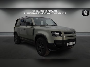 Used Land Rover Defender 110 2024 for sale - 76236452: Photo