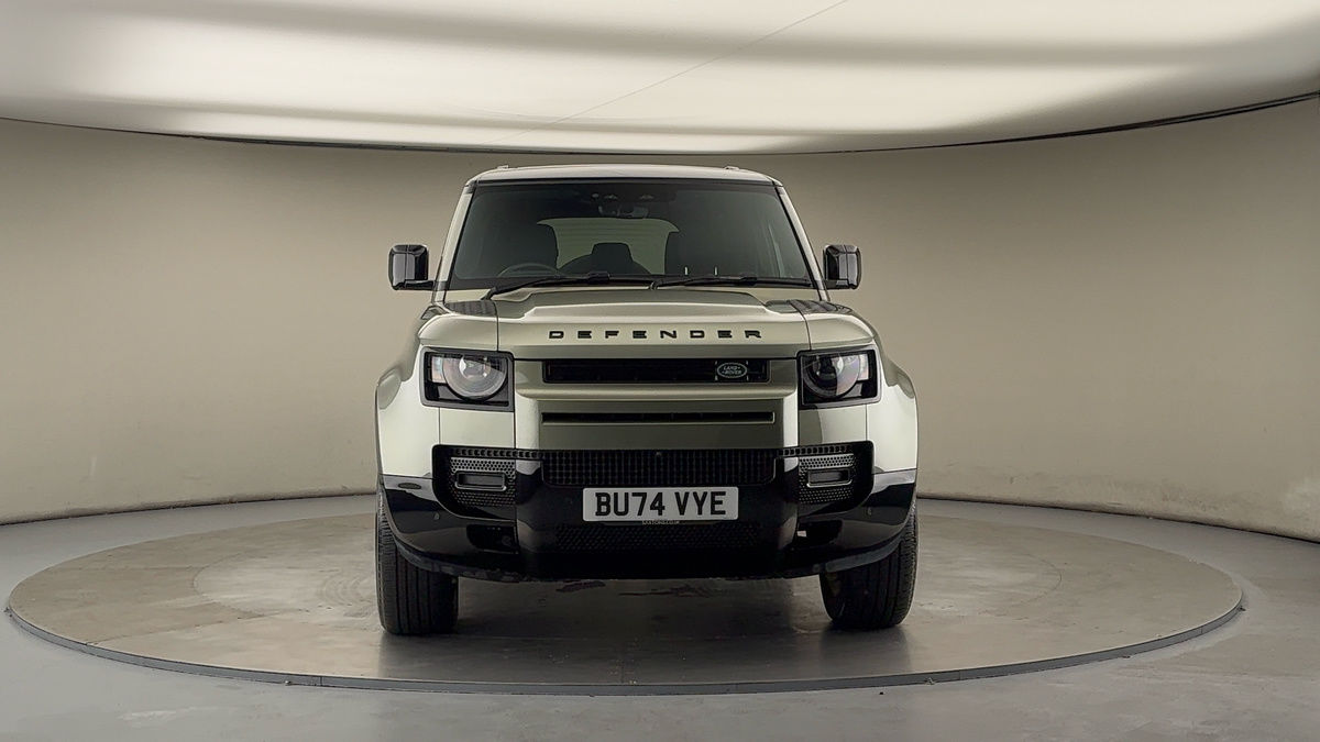 Used Land Rover Defender 110 2024 for sale - 76236452: Photo 32