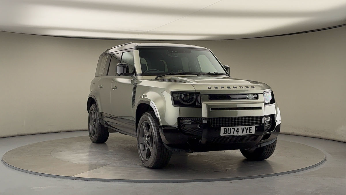 Used Land Rover Defender 110 2024 for sale - 76236452: Photo 33