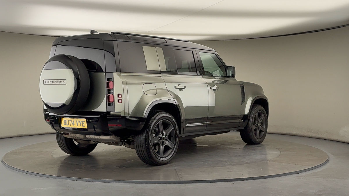 Used Land Rover Defender 110 2024 for sale - 76236452: Photo 39