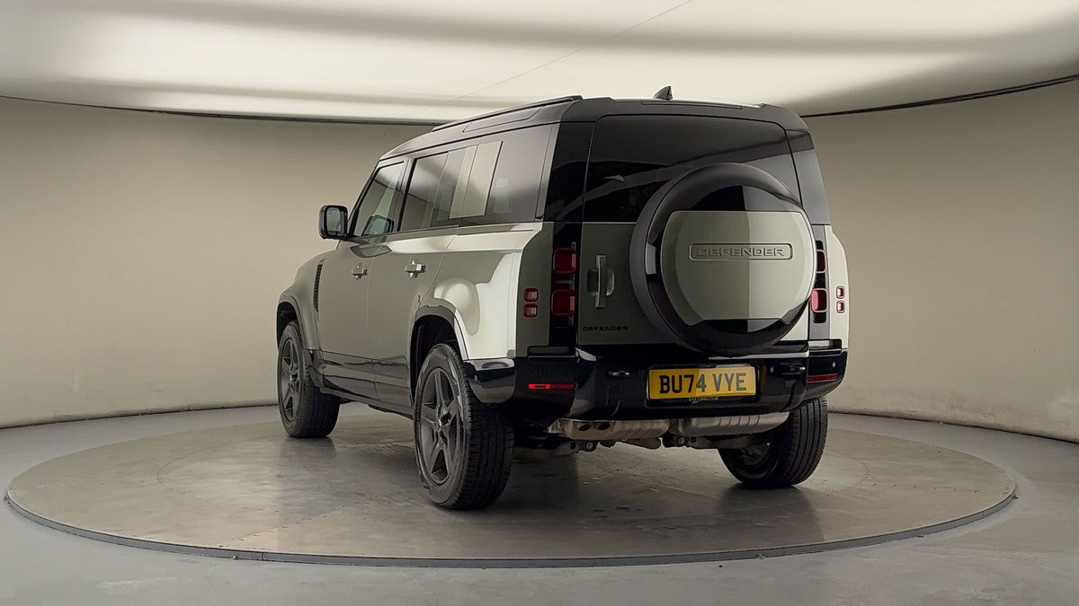 Used Land Rover Defender 110 2024 for sale - 76236452: Photo 42