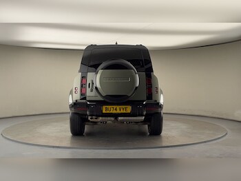 Used Land Rover Defender 110 2024 for sale - 76236452: Photo