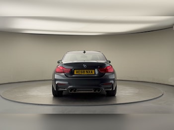 Used BMW M4 2018 for sale - 76280693: Photo