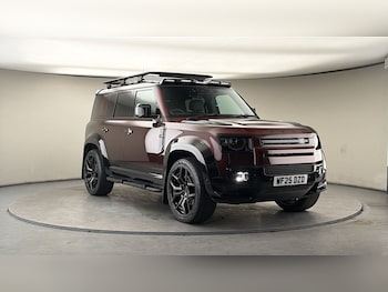 Used Land Rover Defender 2025 for sale - 78289089: Photo