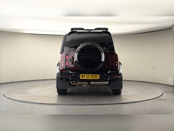 Used Land Rover Defender 2025 for sale - 78289089: Photo